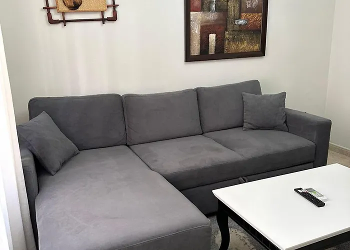 Cozy Flat In The City Center