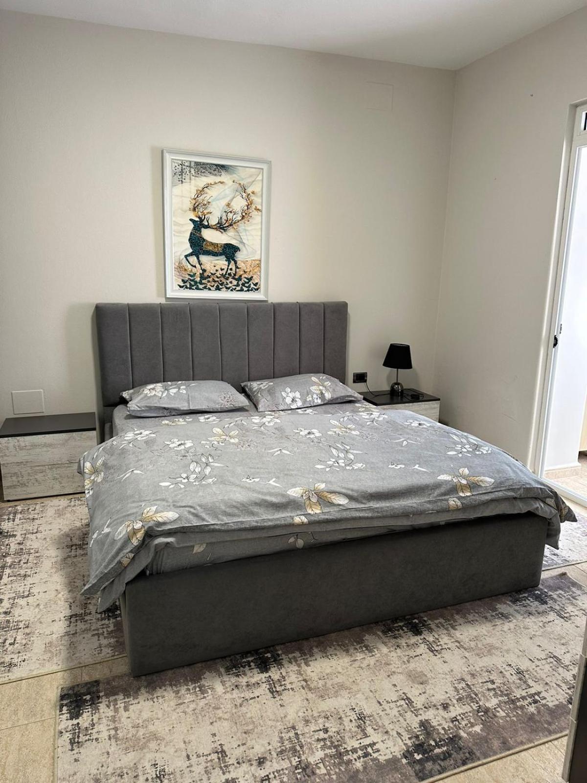 Cozy Flat In The Center